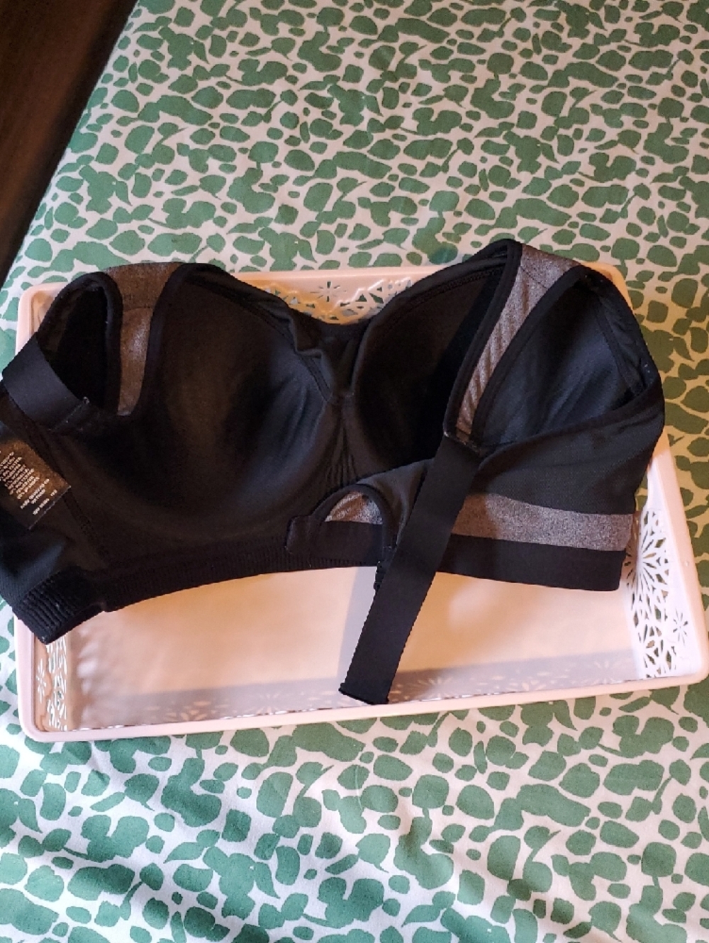 Avia Gray & Black Padded Wireless Sports Bra - Picture 3 of 7
